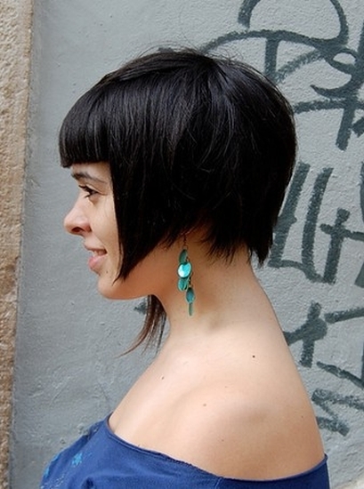 asymetryczne fryzury krótkie uczesanie damskie zdjęcie numer 136A